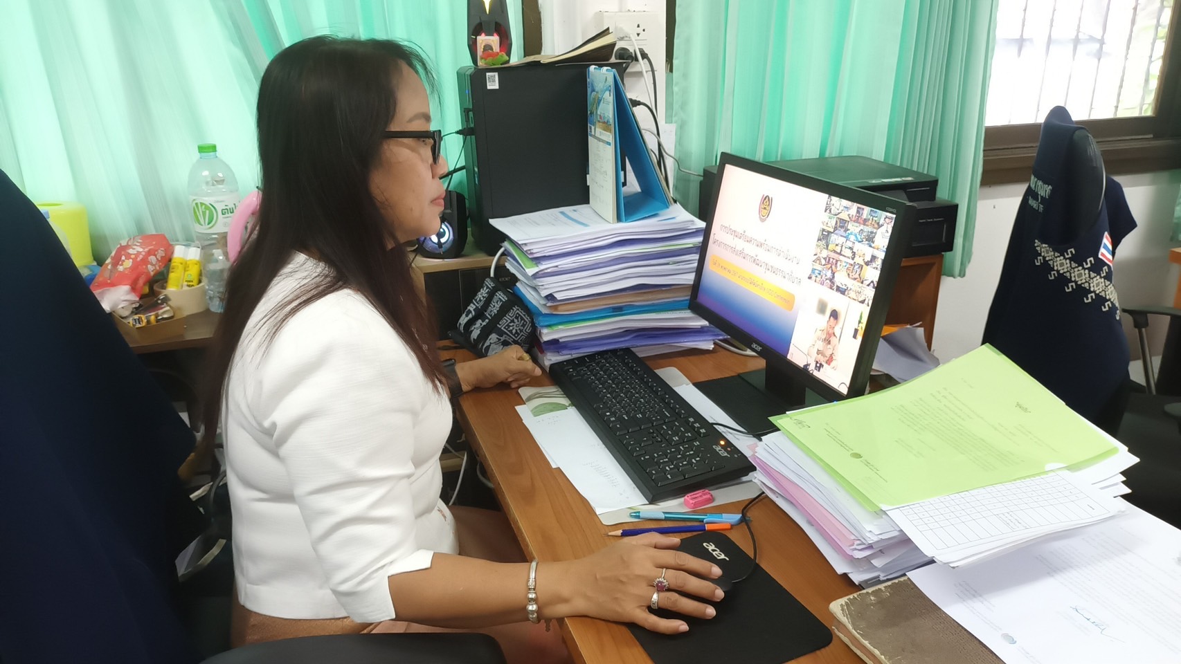 เข้าร่วมรับฟังประชุมเตรียมความพร้อมดำเนินงานโครงการส่งเสริมการพัฒนาชุมชนธรรมาภิบาล ผ่านระบบวีดิทัศน์ทางไกล(Video Conference)